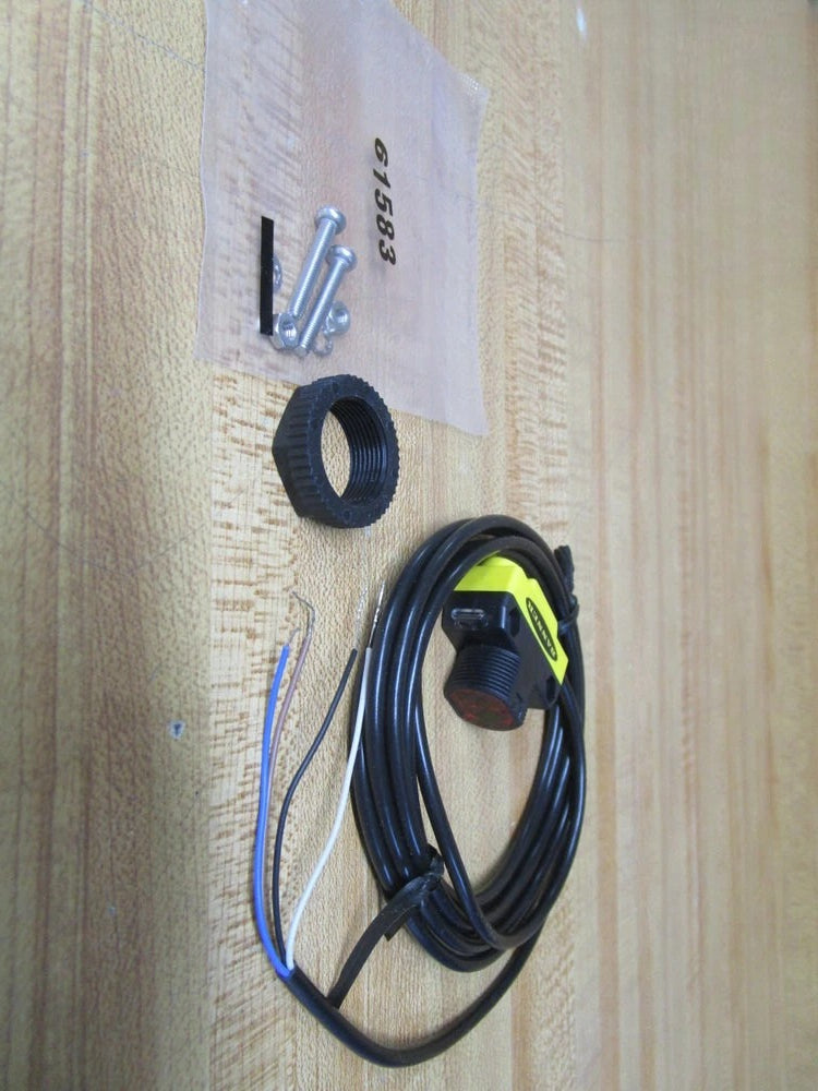 QS18VN6FF50 Photoelectric sensor switches for Banner