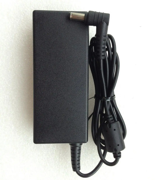 19V 3.42A 3P AC/DC Adapter Delta for Fujitsu LifeBook E544 Notebook