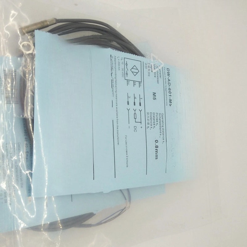 1pcs DW-AD-601-M5 sensors proximity switches for Contrinex