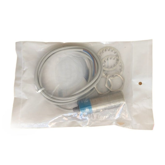 XT130B1FAL2 Capacitive Proximity Switch Sensor For Schneider Telemecanique