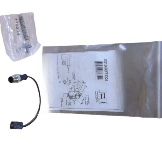 Banner DQ12AB6FF50Q5 Photoelectric sensor switches brand new free shipping