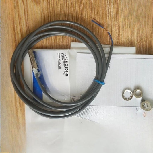 1PCS  E2EX2D1N E2E-X2D1-N Proximity Switch  For Omron