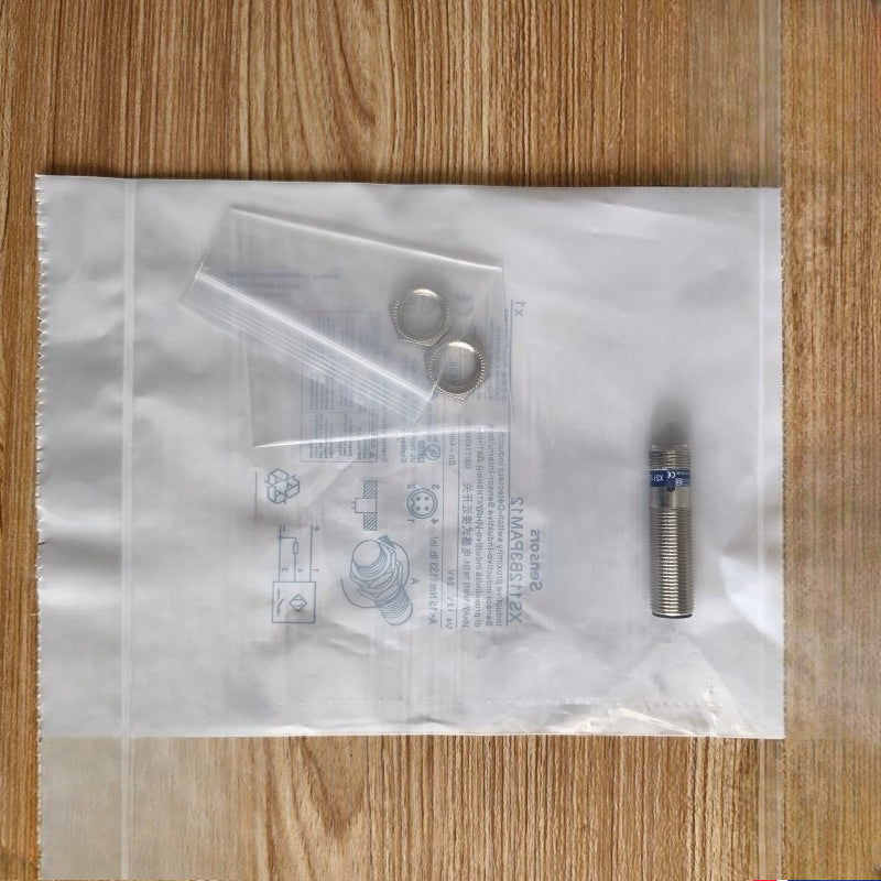 1PCS  Proximity Switch For Telemecanique XS112B3PAM12