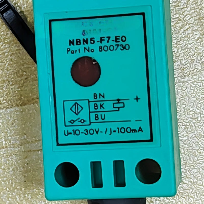 NBN5-F7-E0 PEPPERL+FUCHS brand new Capacitive sensor free shipping