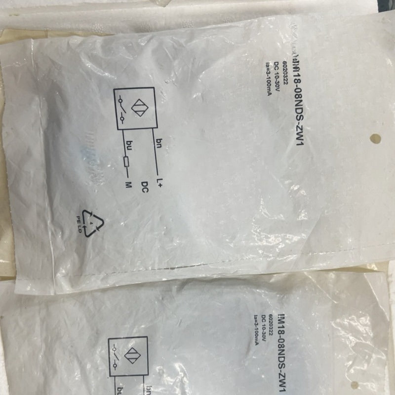 1pcs IM18-08NDS-ZW1 sensors proximity switches for SICK