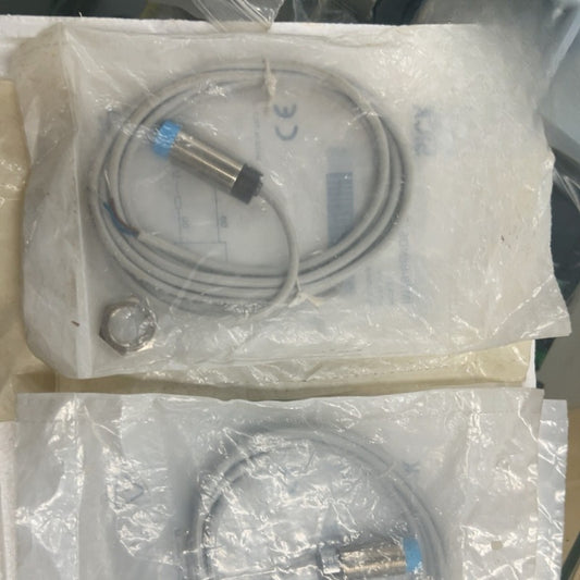 1pcs IM18-08NDS-ZW1 sensors proximity switches for SICK