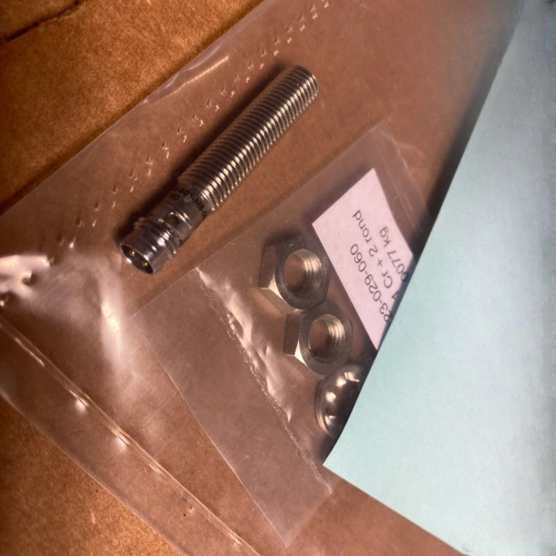 DW-AS-601-M8-001 sensors proximity switches for Contrinex