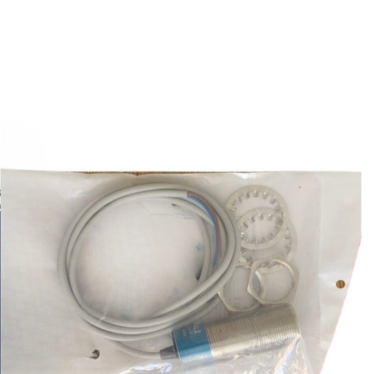 XT130B1FAL2 Capacitive Proximity Switch Sensor For Schneider Telemecanique