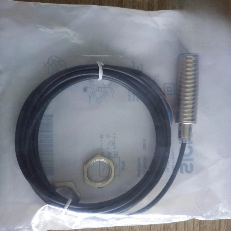 IME18-08BNSZW2S sensors proximity switches  for SICK