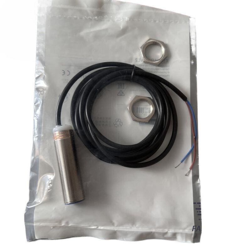 Inductive Proximity Switch 24-240V 200mA 8mm  XS618B1MAL2