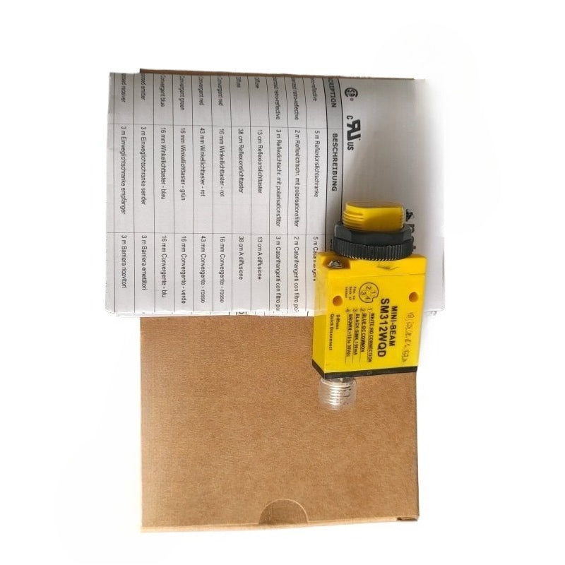 SM312WQD 10-30VDC 1500mm Photoelectric Sensor 4PIN  For Banner