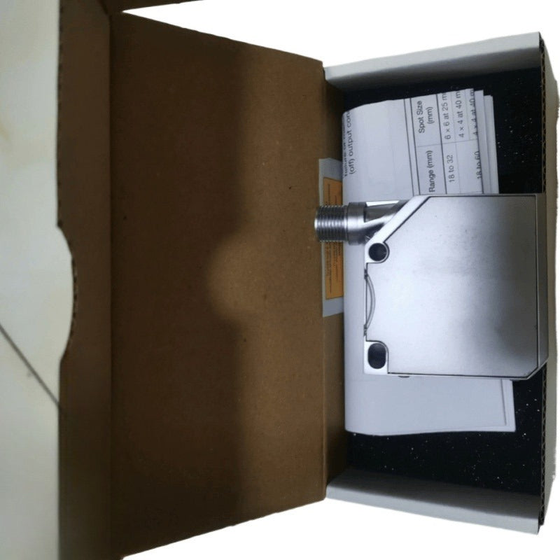 QCM50-K1D40-Q8-4 color mark sensor for Banner