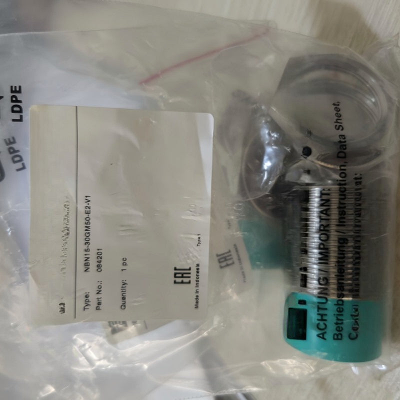 NBN15-30GM50-E2-V1  Capacitive sensor for PEPPERL+FUCHS