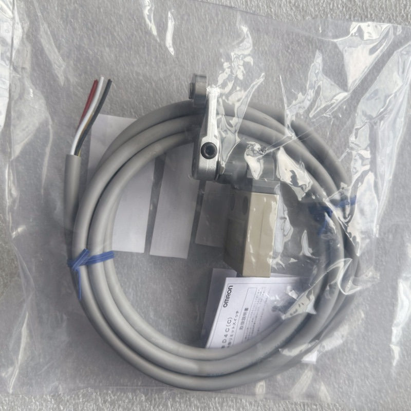 1PCS D4C-1620/D4C1620  Limit switch US Inventory for  Omron