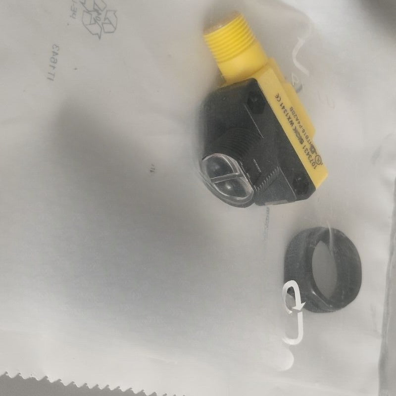 HTB18-P4A2BB HTB18P4A2BB Photoelectric switch sensor 10-30VDC  For SICK