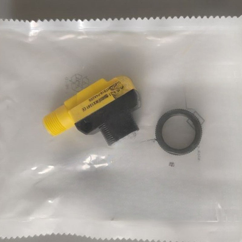 HTB18-P4A2BB HTB18P4A2BB Photoelectric switch sensor 10-30VDC  For SICK