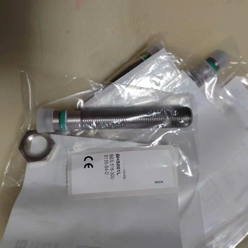 1pcs BHS001L (BES 516-300-S135-S4-D) sensors for BALLUFF
