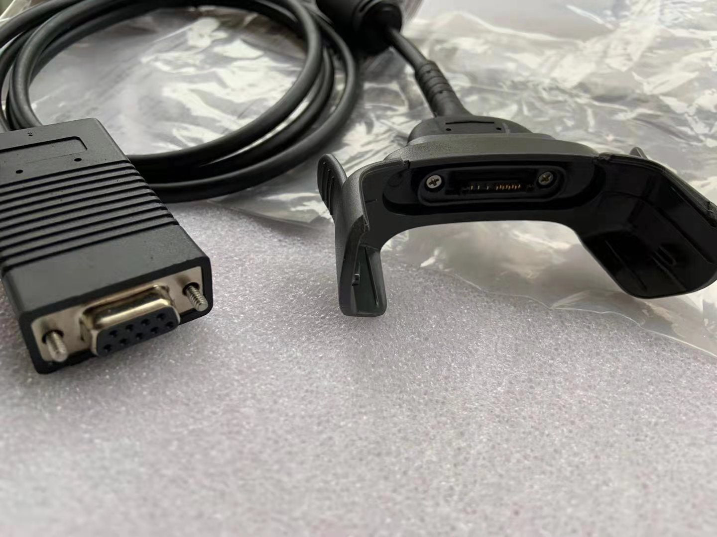 Free shipping  original and new RS232 COM 9PIN  Charging cable replacement symbol zebra for mc75 mc7596 mc70 mc75a mc7090